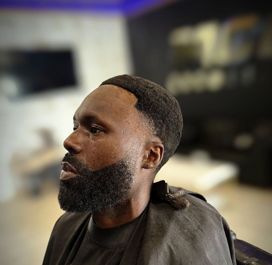 contours-de-star-mcc-1